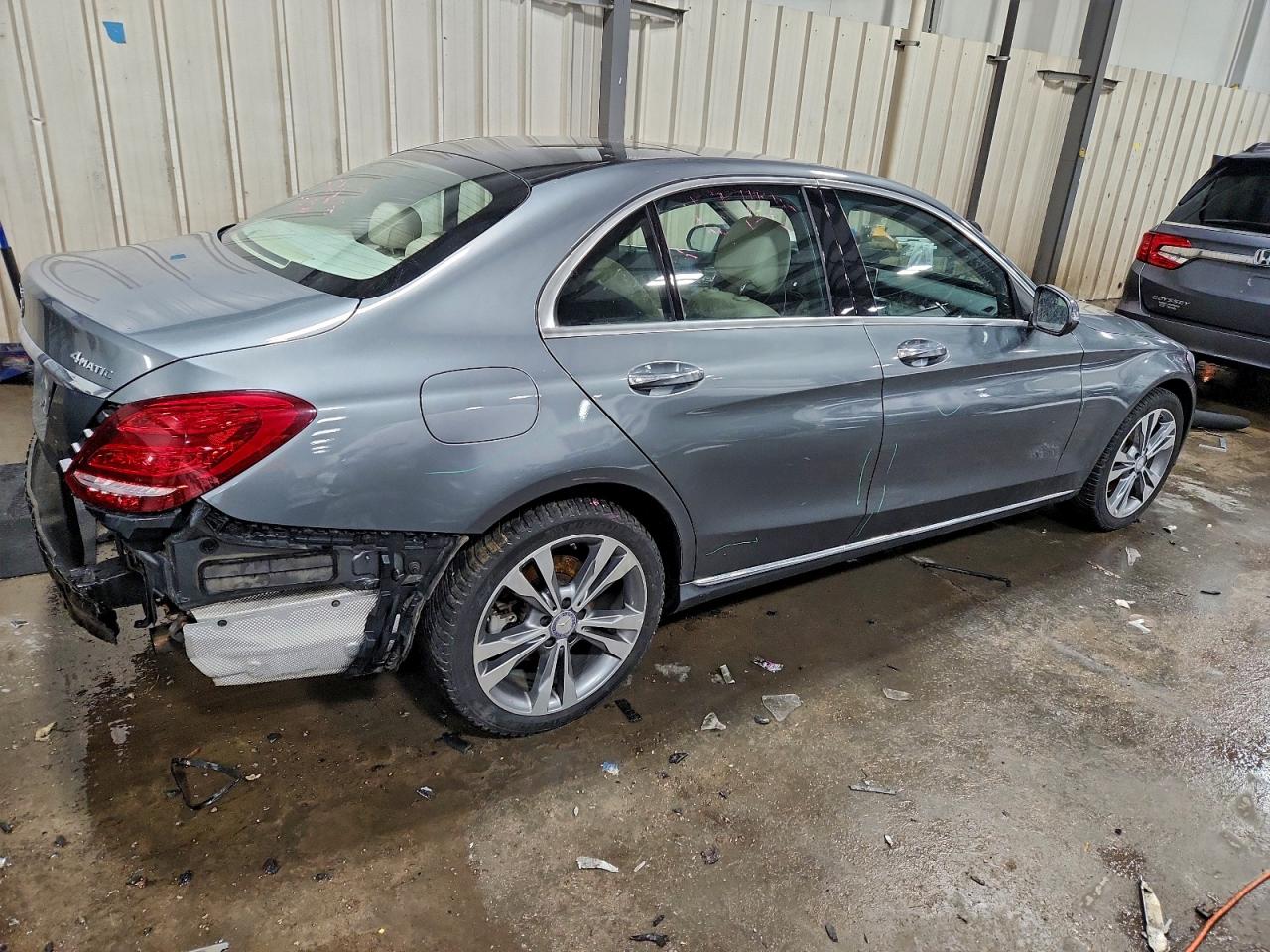 Mercedes-Benz C-Class 300 4matic