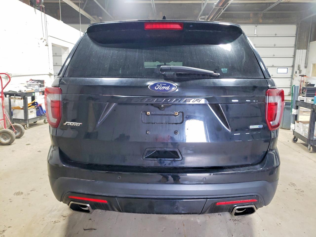 Ford Explorer Sport
