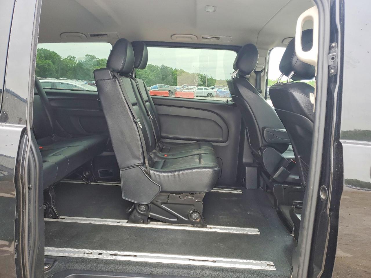 Mercedes-Benz Metris