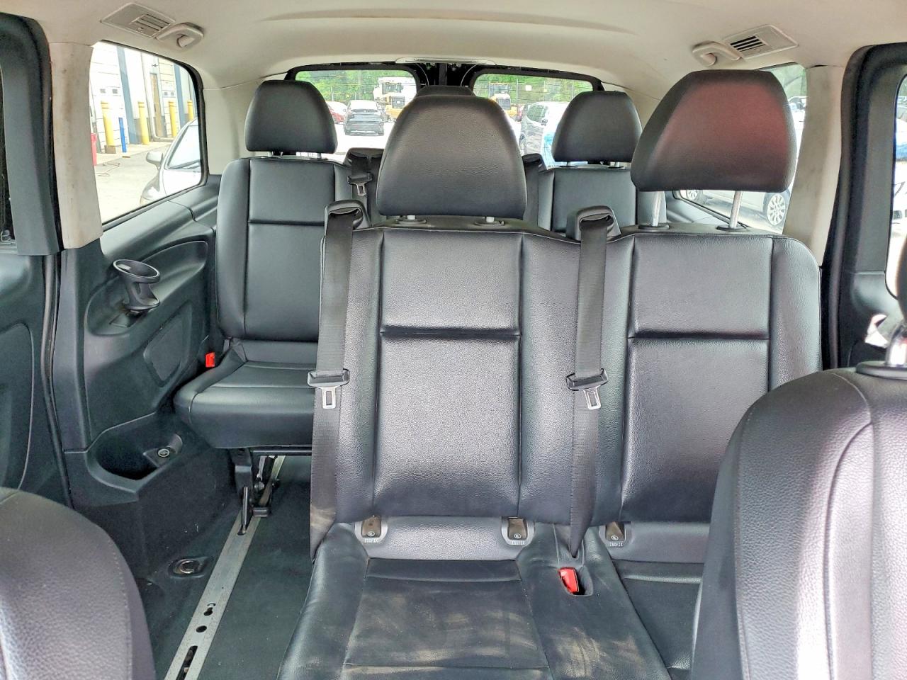 Mercedes-Benz Metris