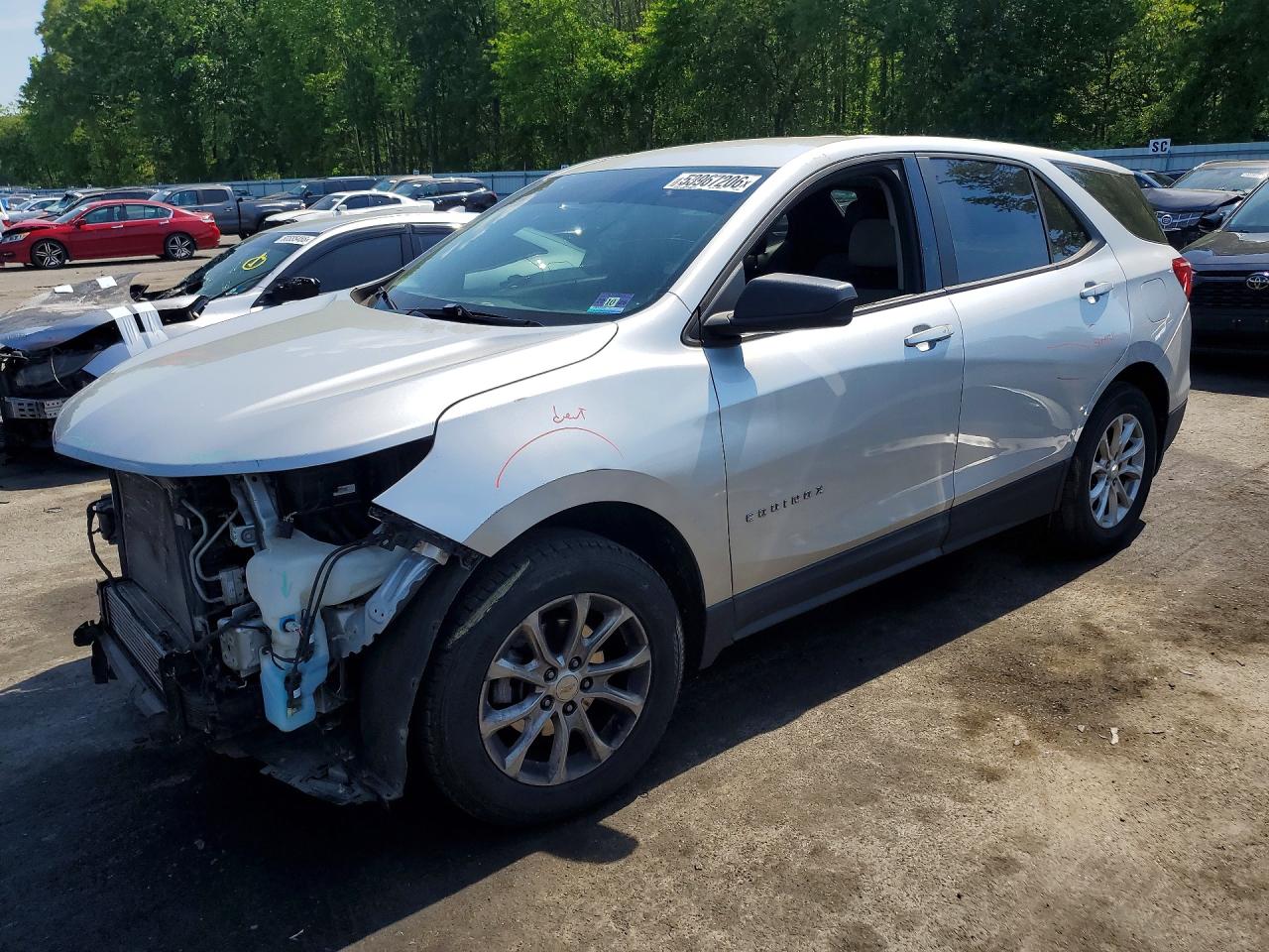 Salvage Chevrolet Equinox Image