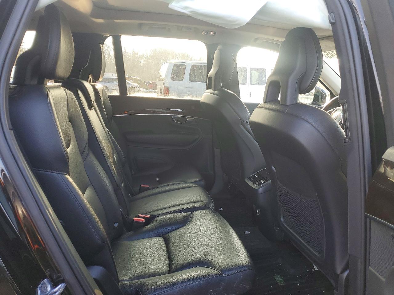 Volvo XC90 T6