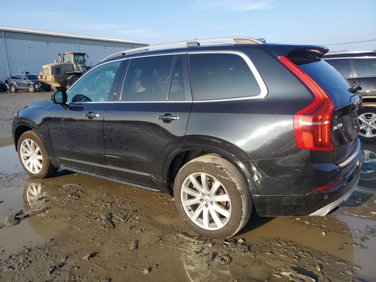 Volvo XC90 T6