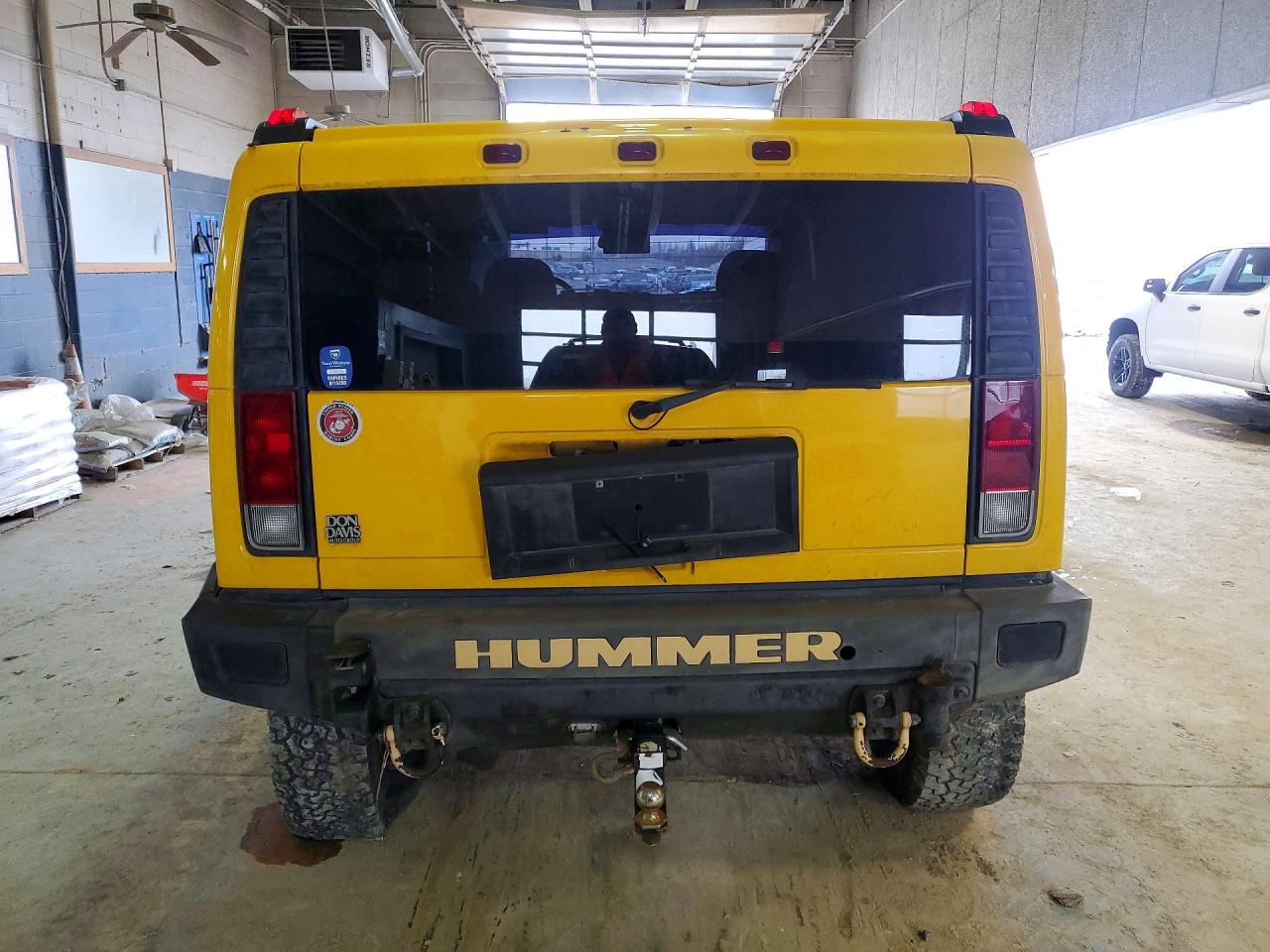 HUMMER H2