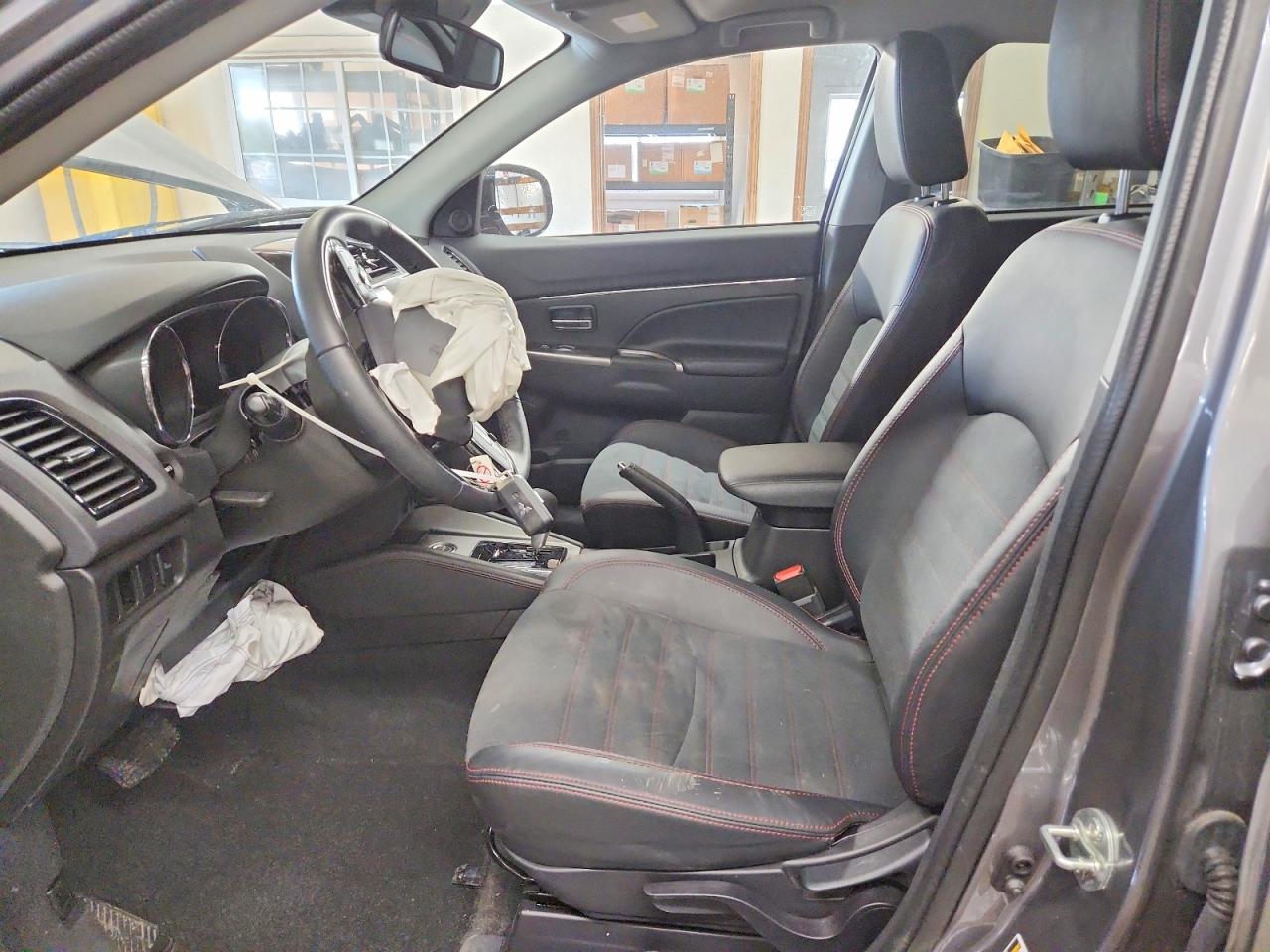 Mitsubishi Outlander S