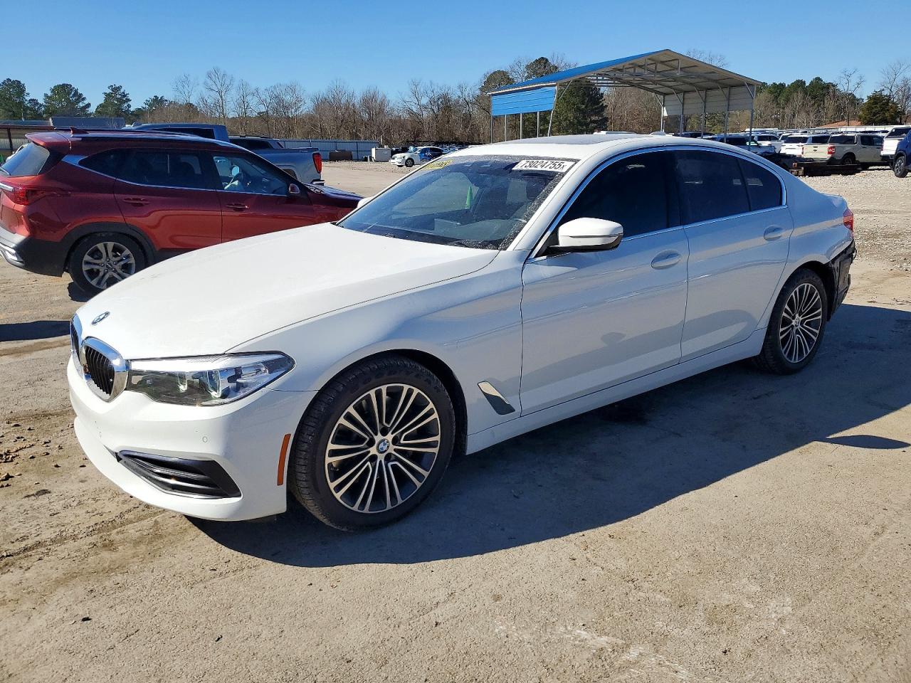 Salvage BMW 5 Series Image