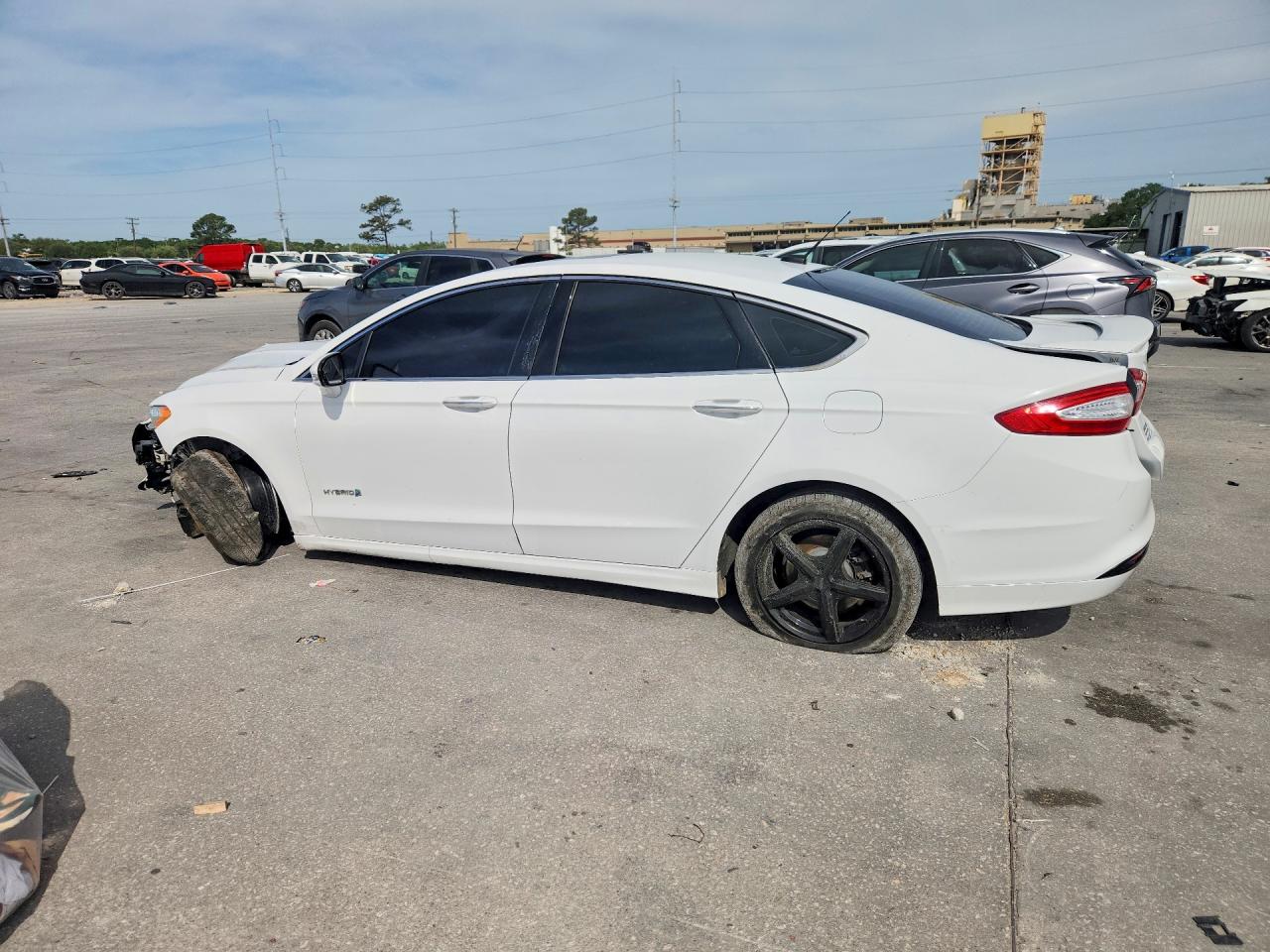 Ford Fusion Titanium Hev