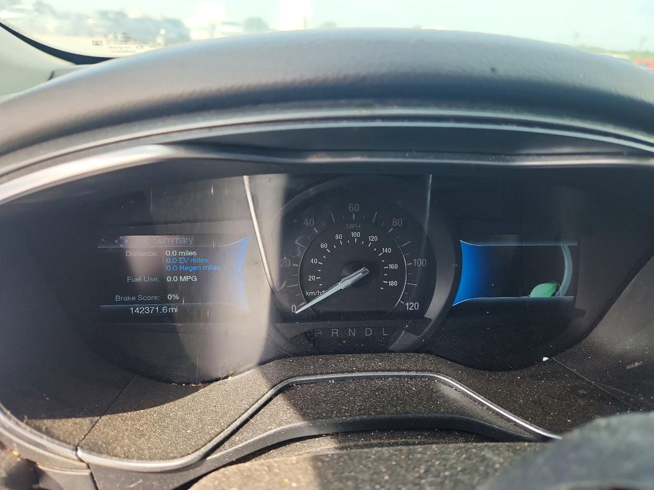 Ford Fusion Titanium Hev