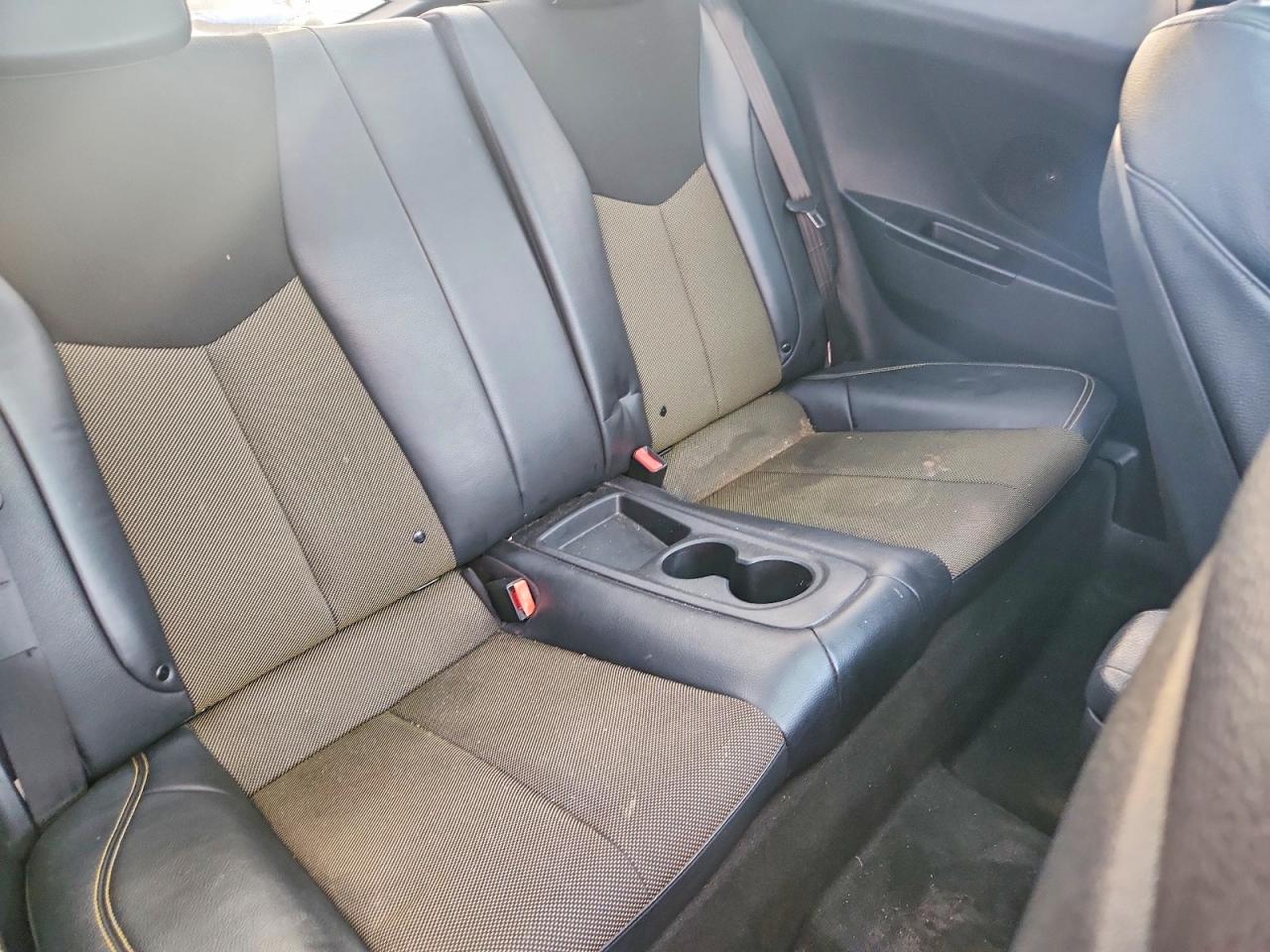Hyundai VELOSTER Base