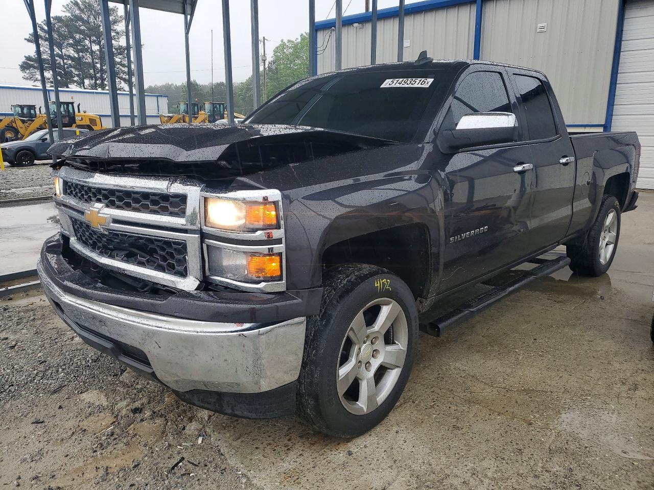 Salvage Chevrolet Silverado Image