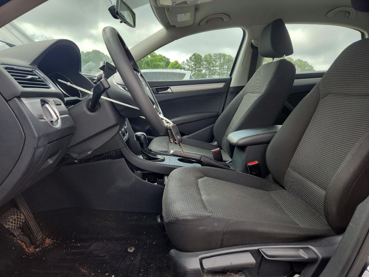 Volkswagen Passat S