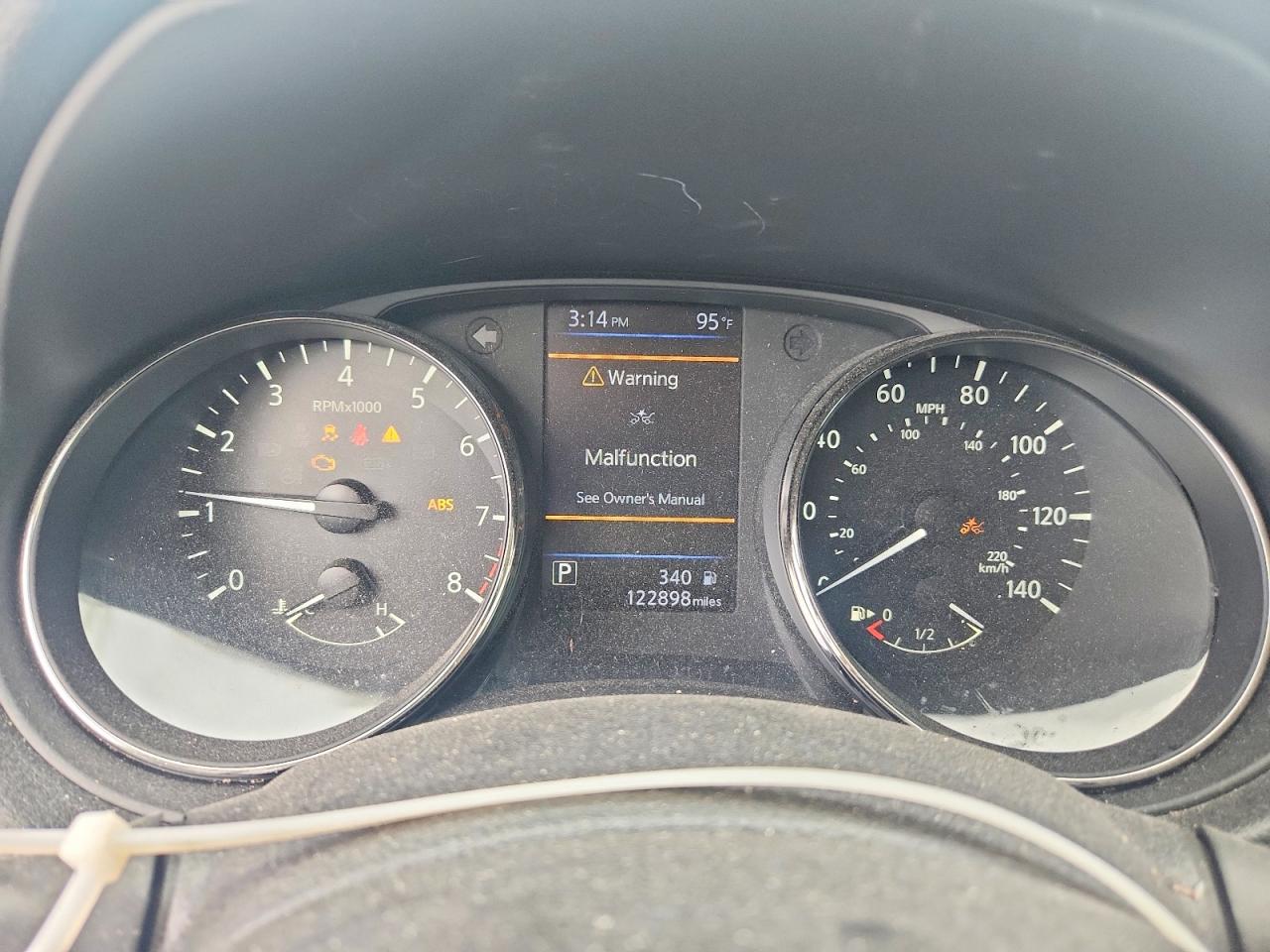 Nissan Rogue Sv