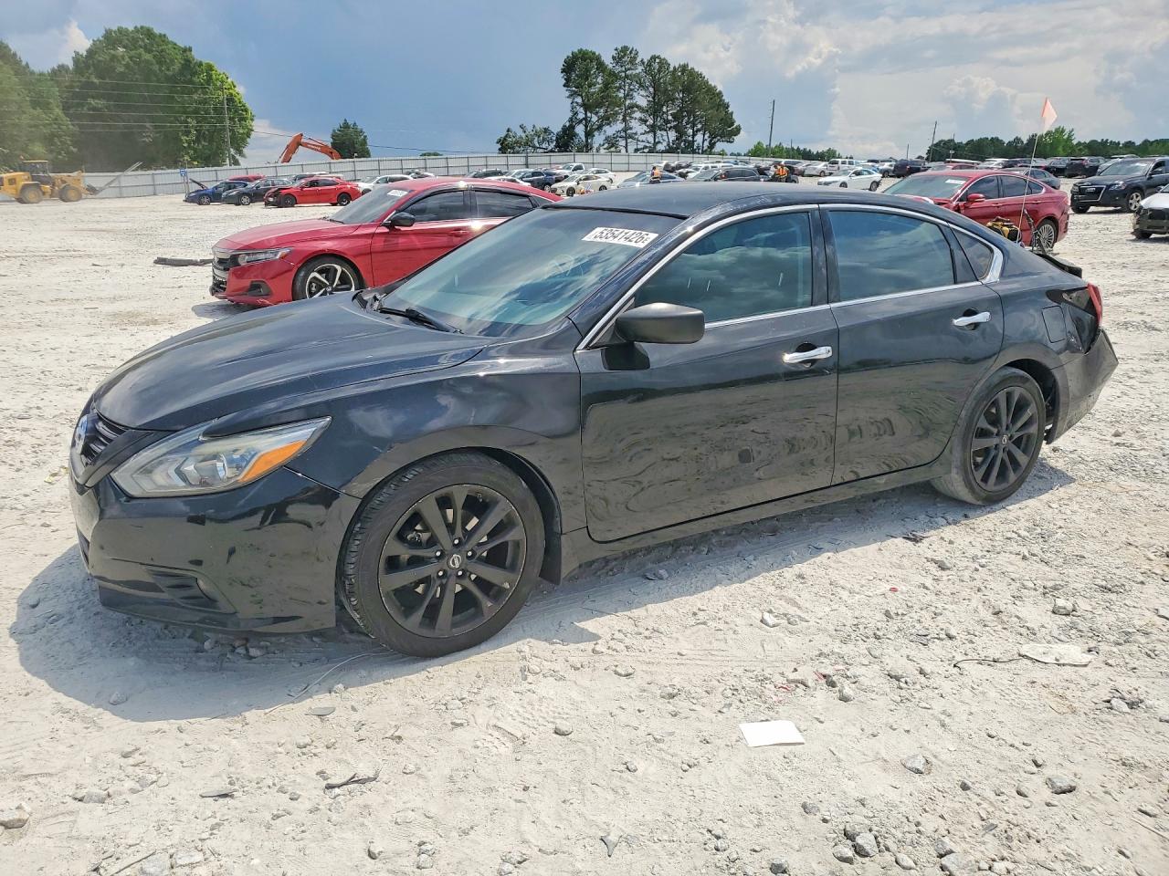 Salvage Nissan Altima Image