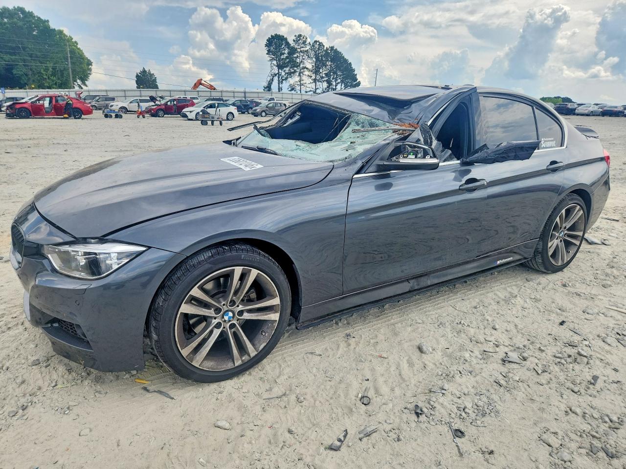 Salvage BMW 3 Series Image