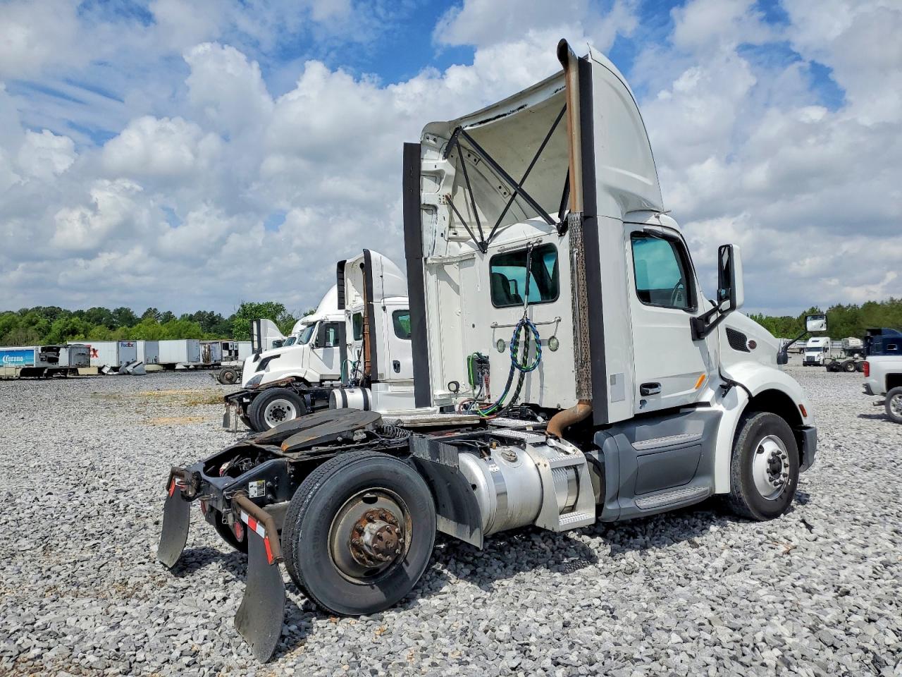 Peterbilt 579