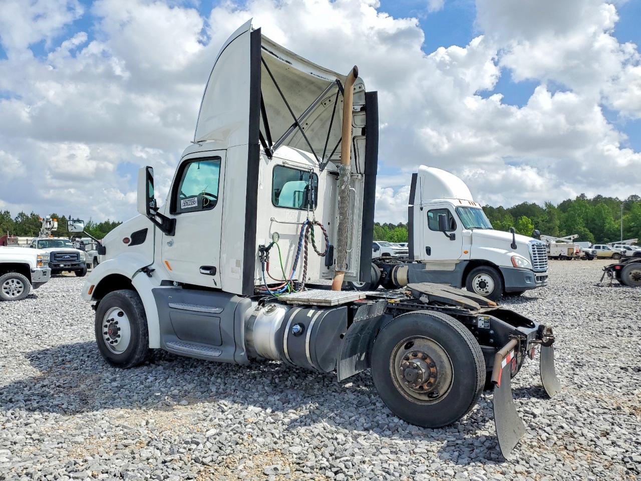 Peterbilt 579
