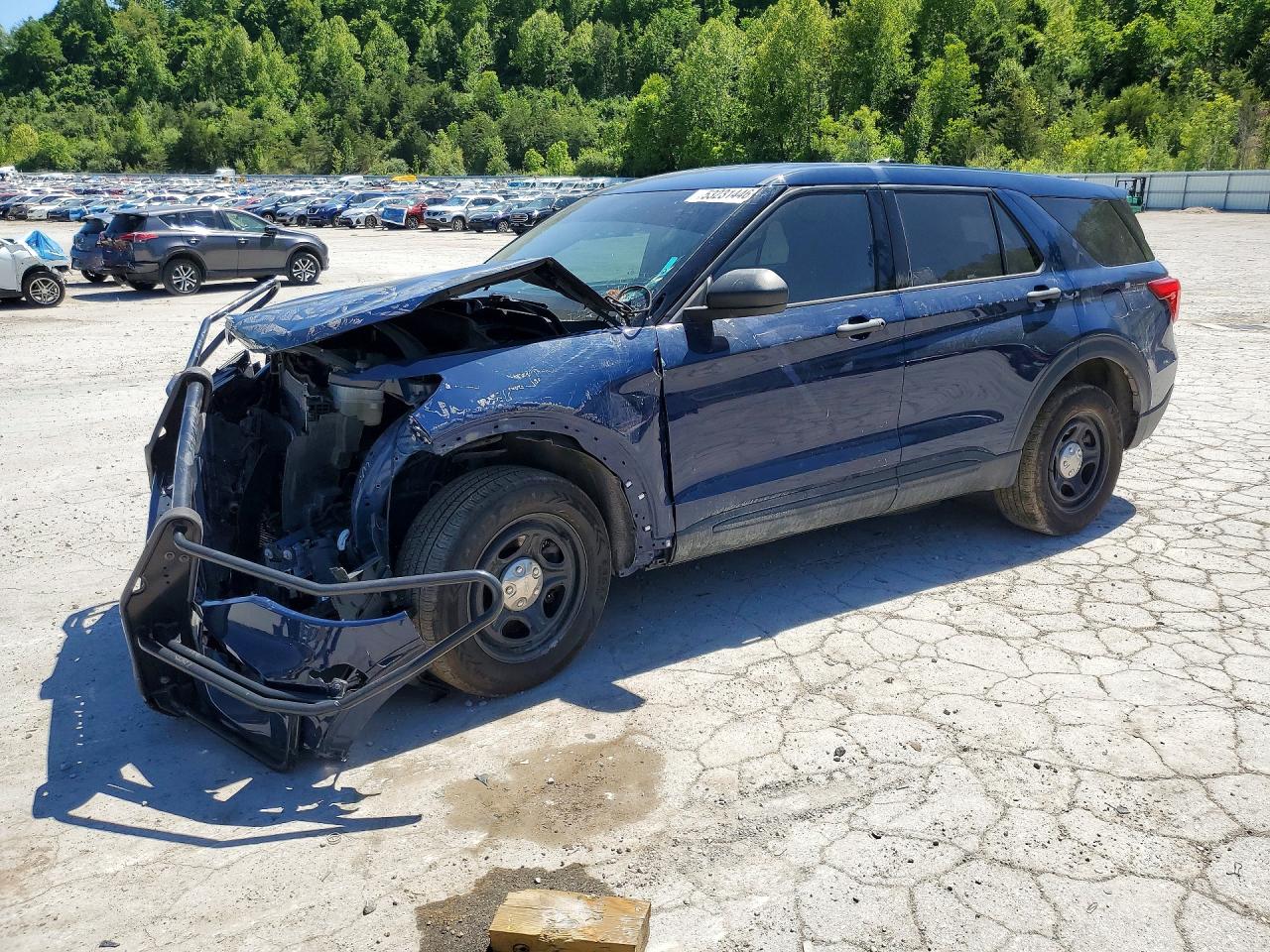 Salvage Ford Explorer Image