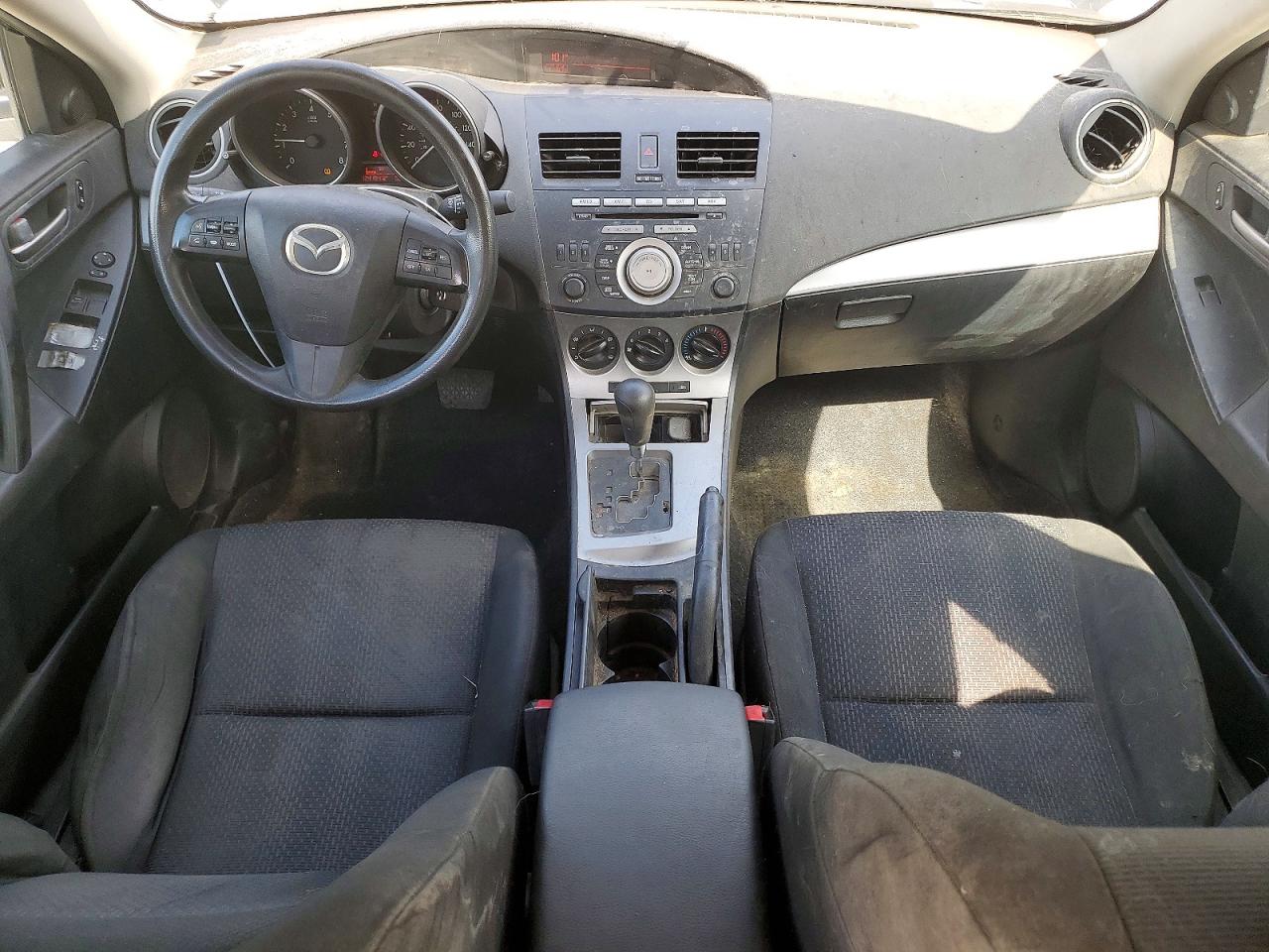 Mazda 3 I