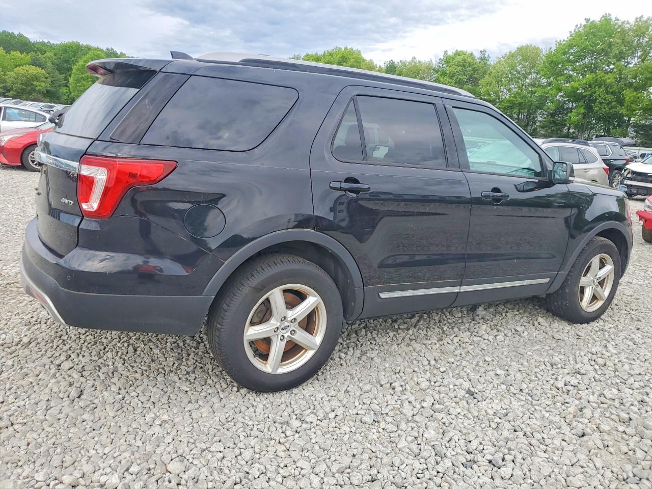 Ford Explorer Xlt