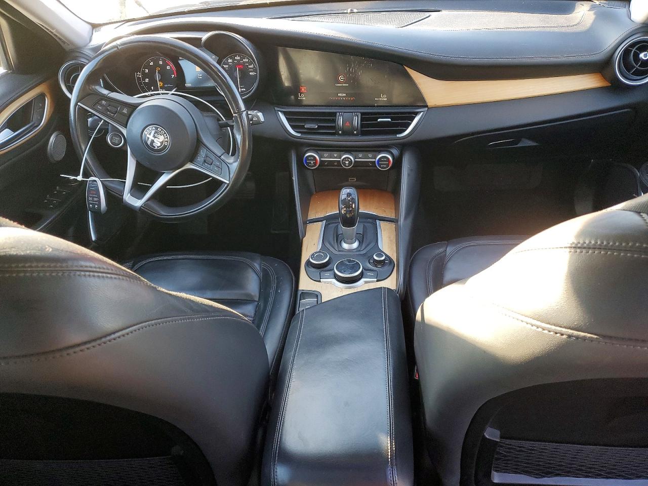 Alfa Romeo Giulia Ti Q4