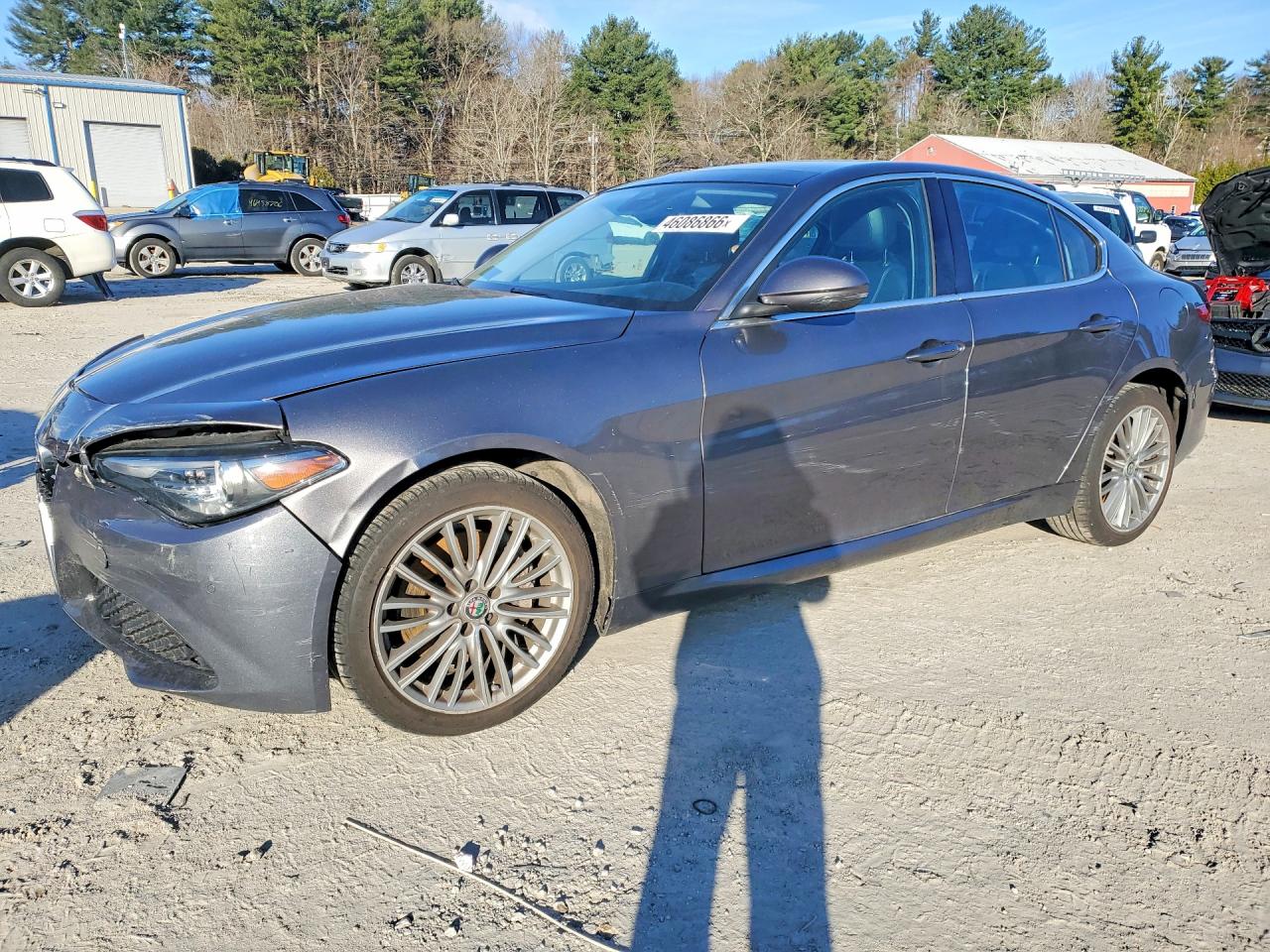 Salvage Alfa Romeo Giulia Image