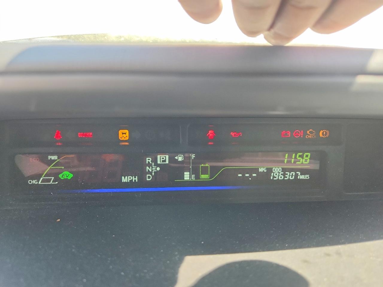 Toyota Prius v Two