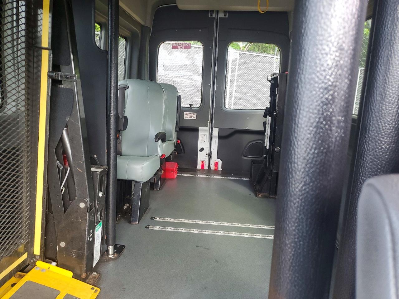 Ford Transit T-350