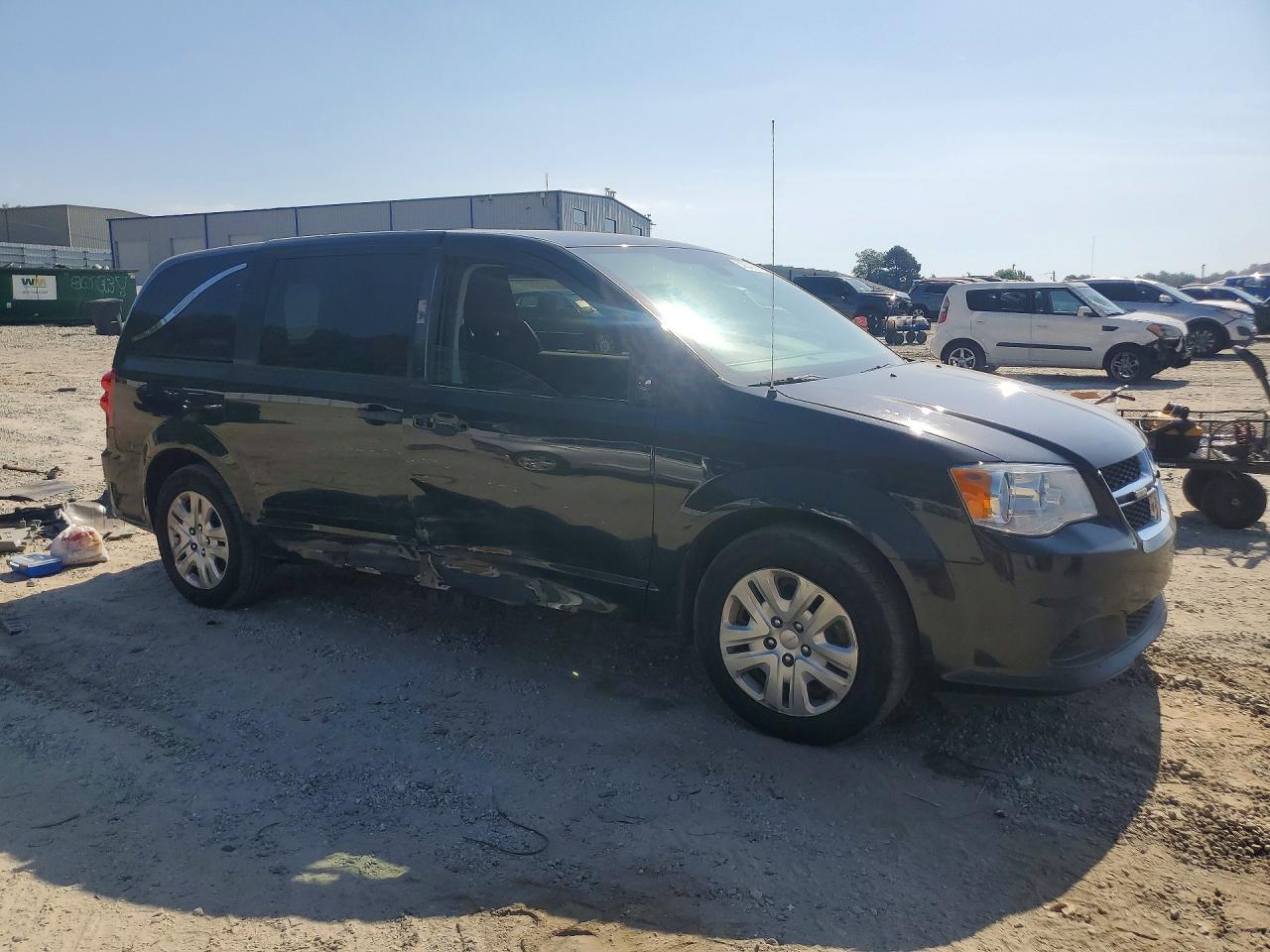 Dodge Caravan Se
