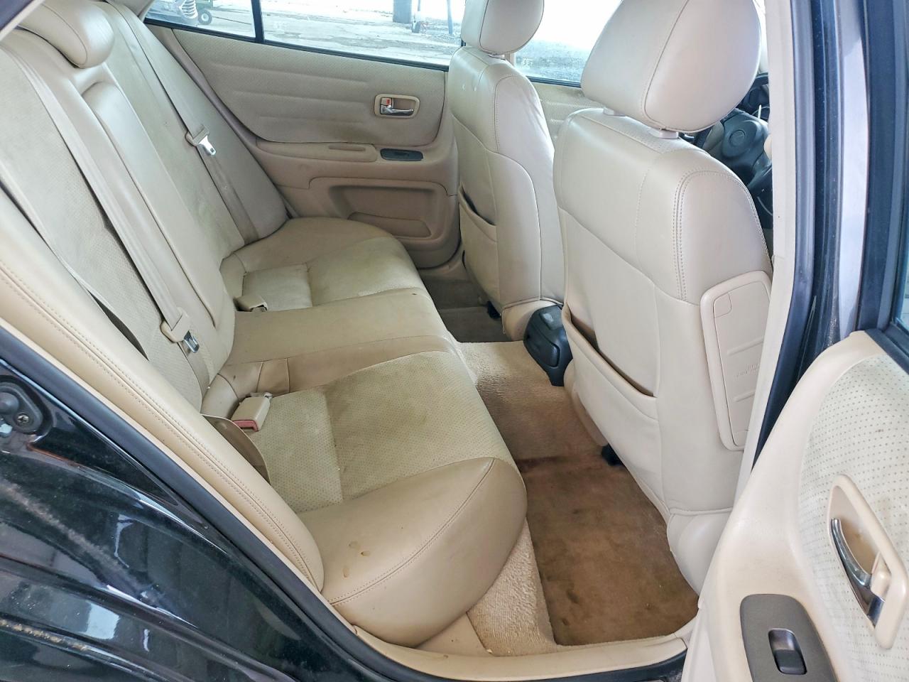 Lexus Is Base