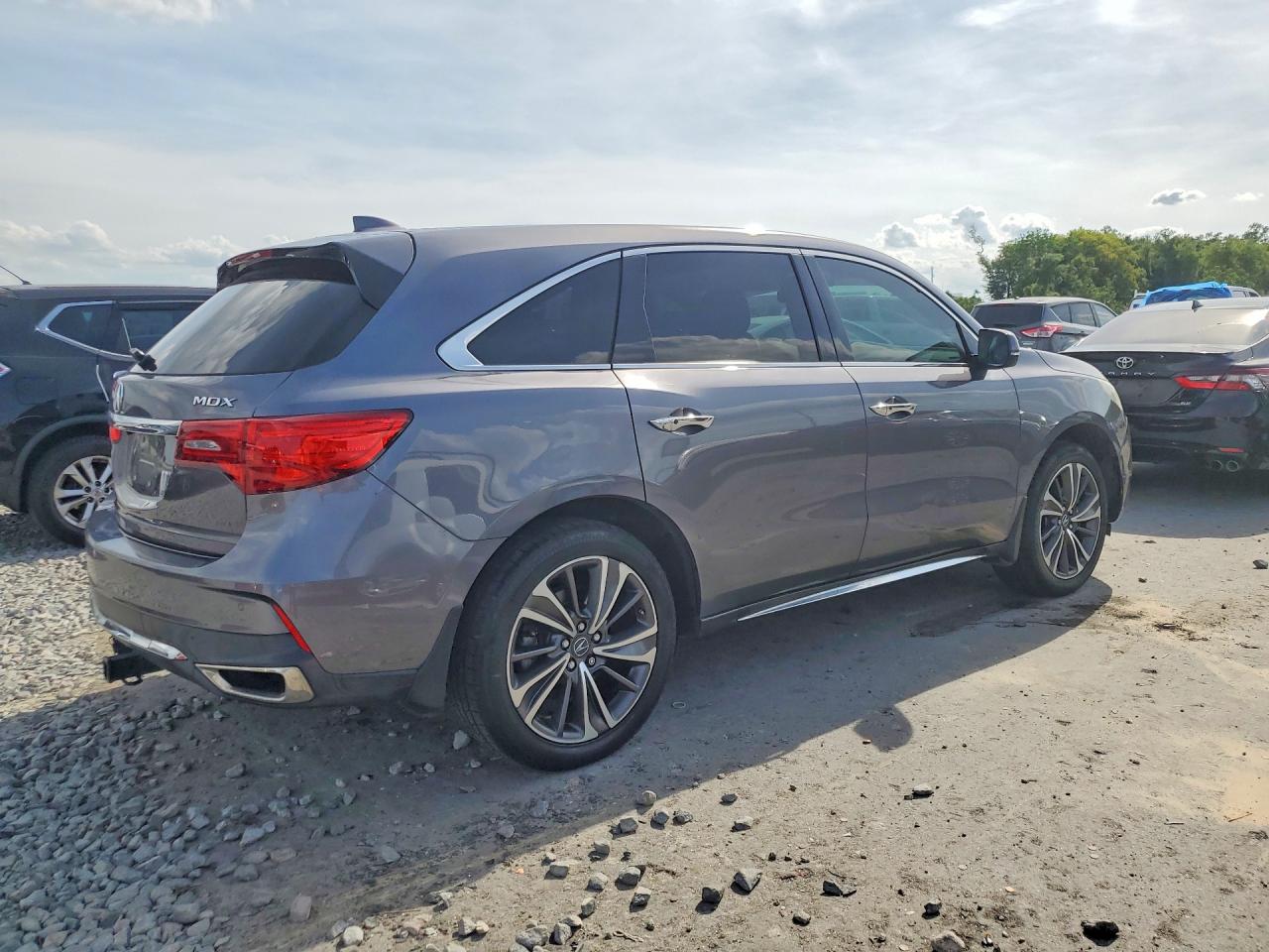 Acura MDX Technology