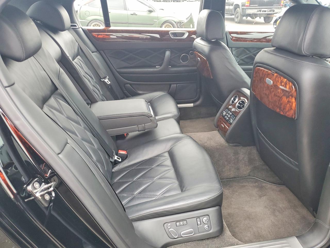 Bentley Continenta Flying Spur Speed