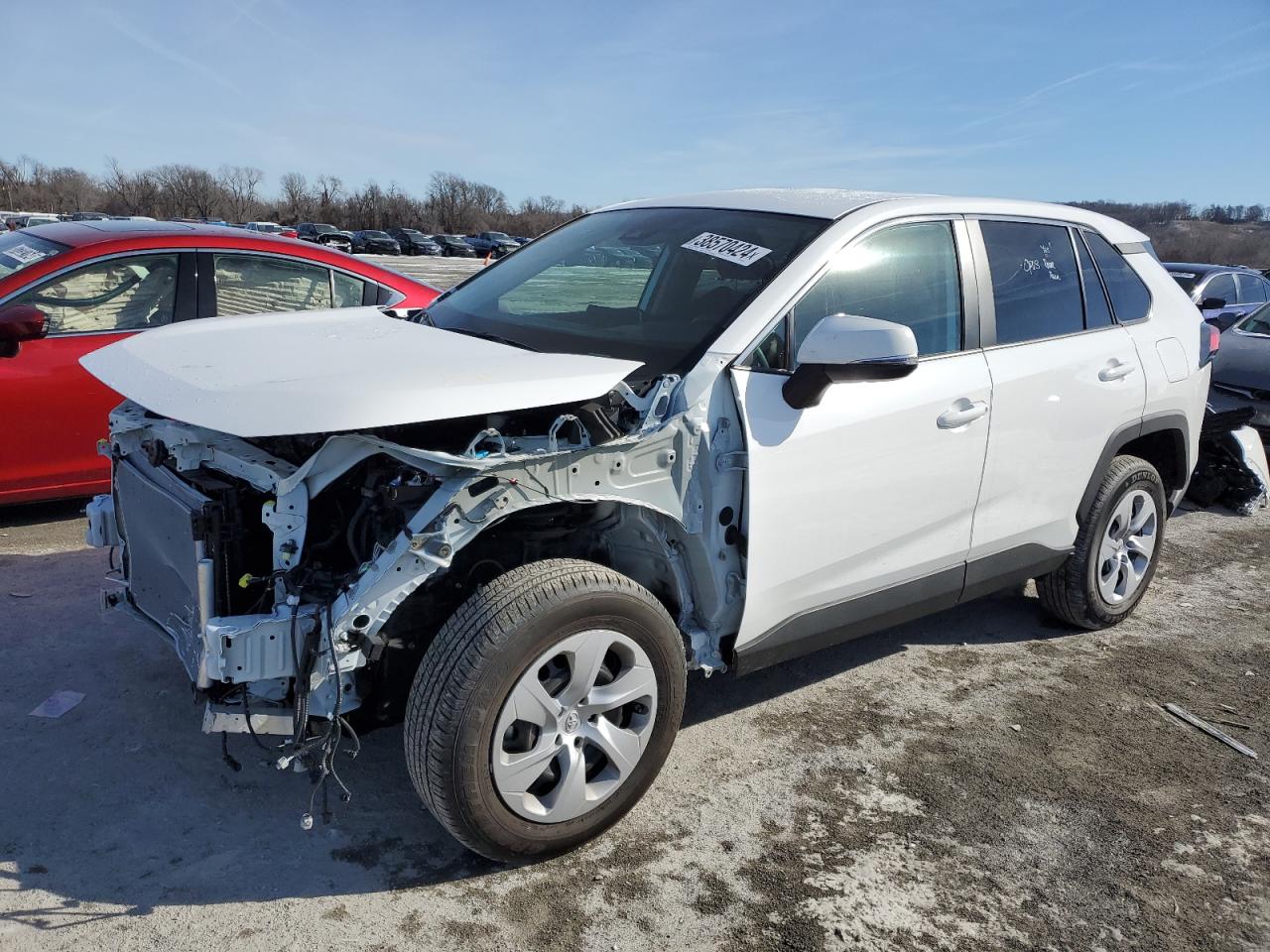 Salvage Toyota RAV4 Image