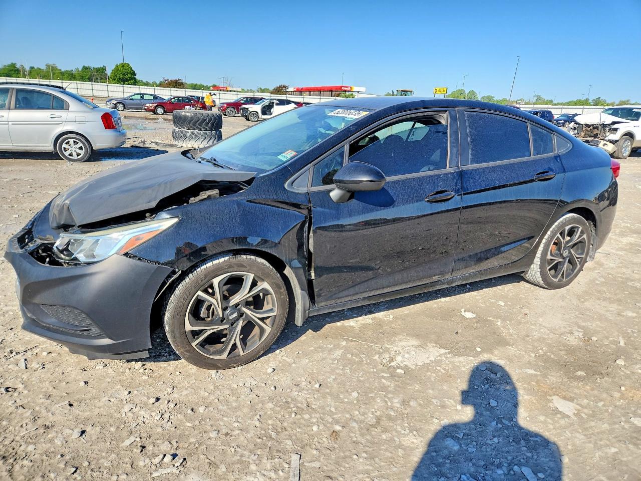 Salvage Chevrolet Cruze Image