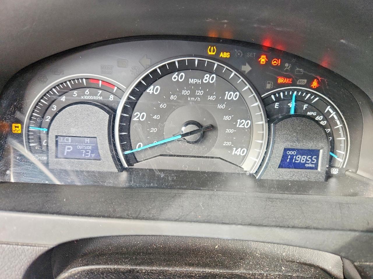 Toyota Camry Le