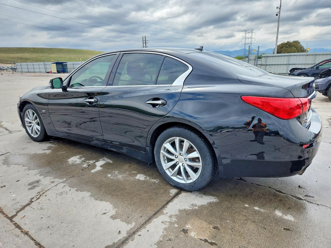 INFINITI Q50 3.0t Premium