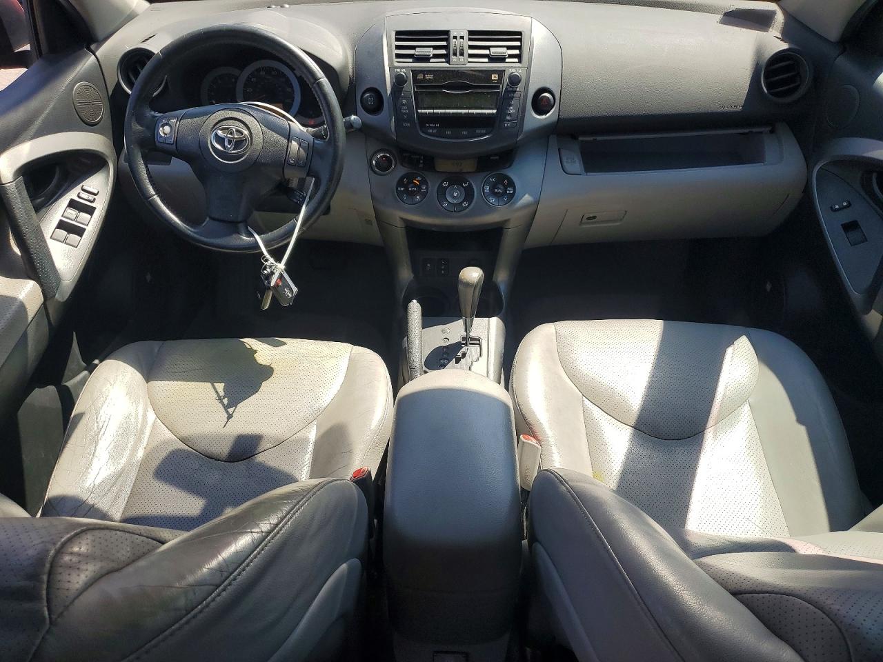Toyota RAV4 Limited