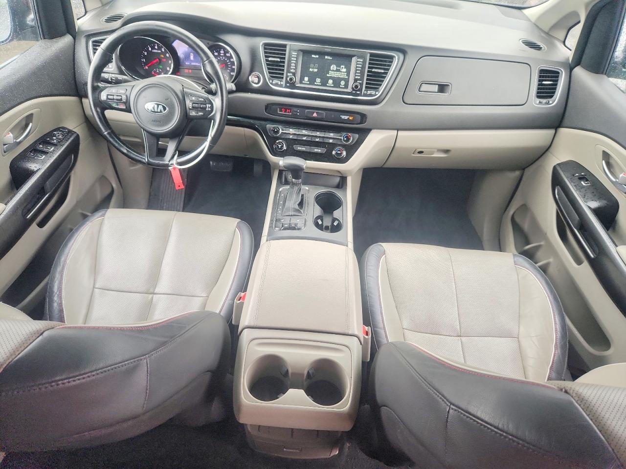 Kia Sedona Lx