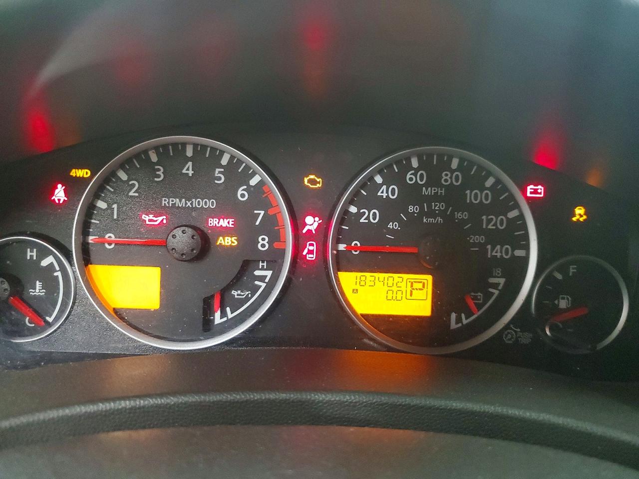 Nissan Pathfinder S