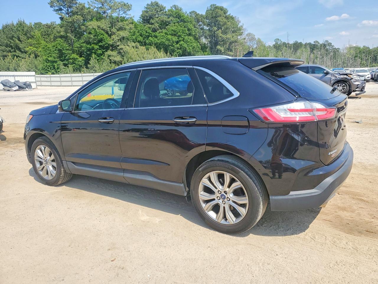Ford Edge Titanium