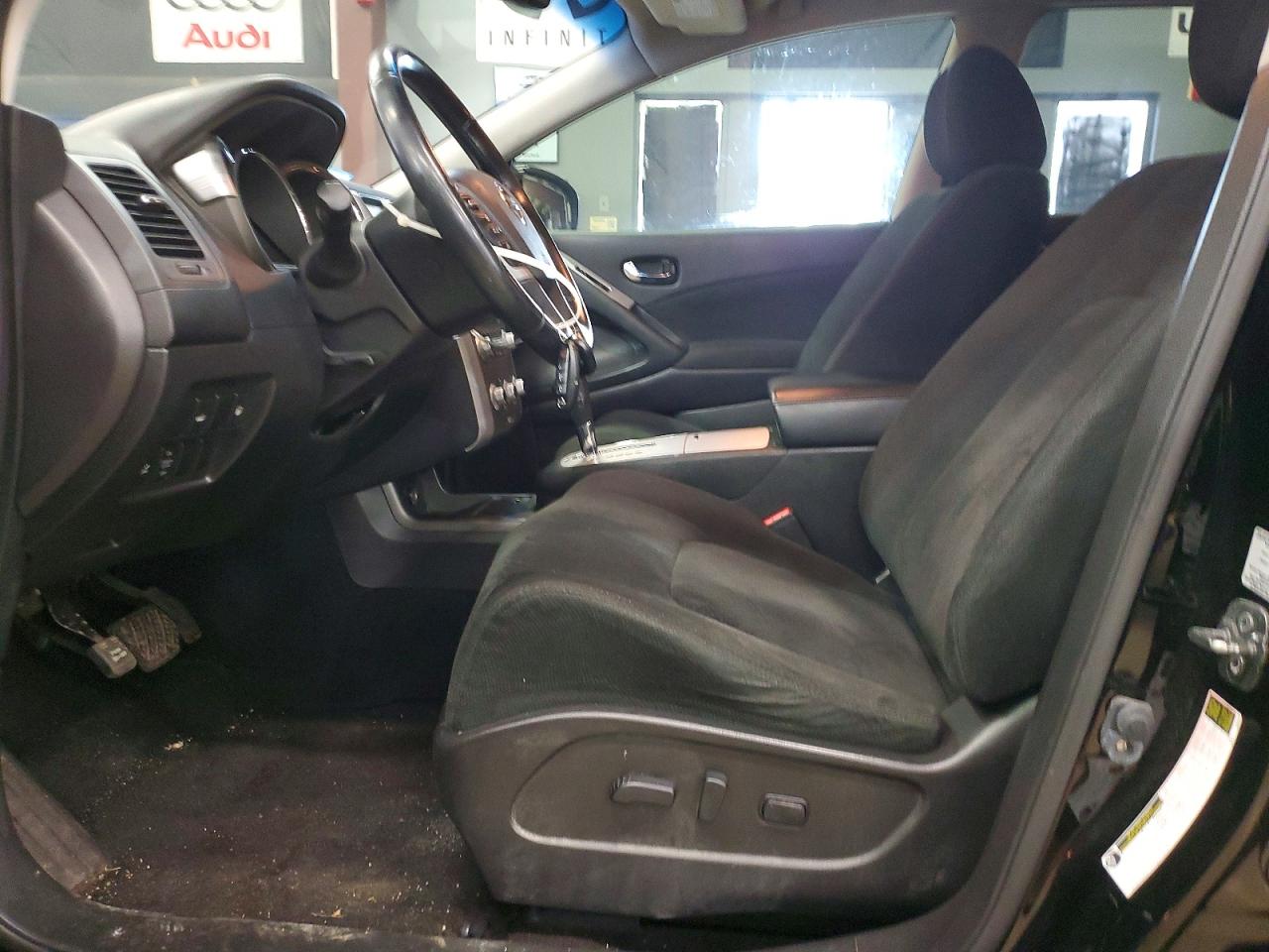 Nissan Murano S