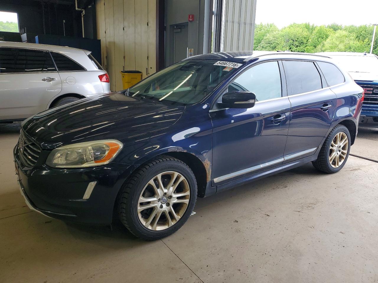 Salvage Volvo XC60 Image