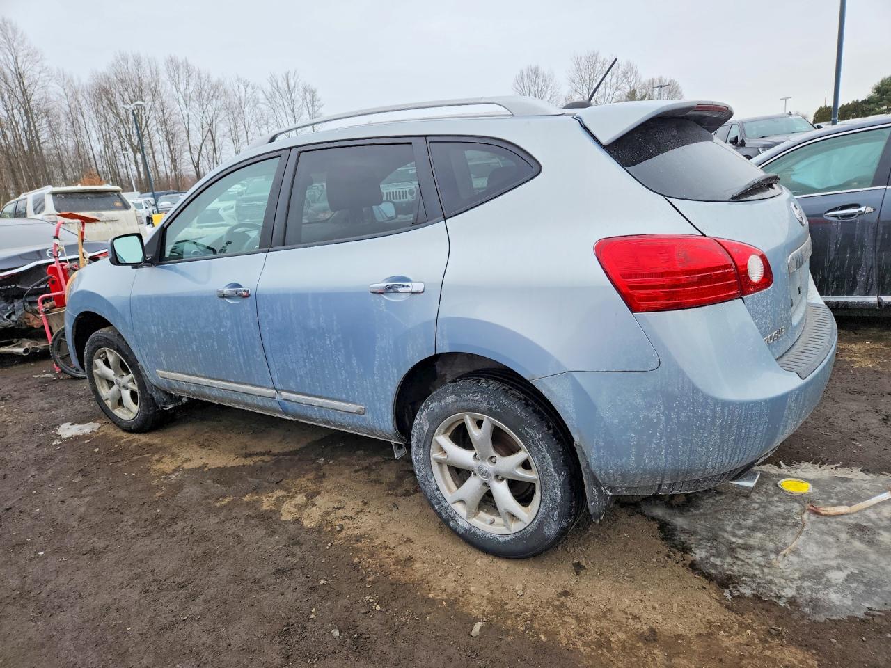 Nissan Rogue S