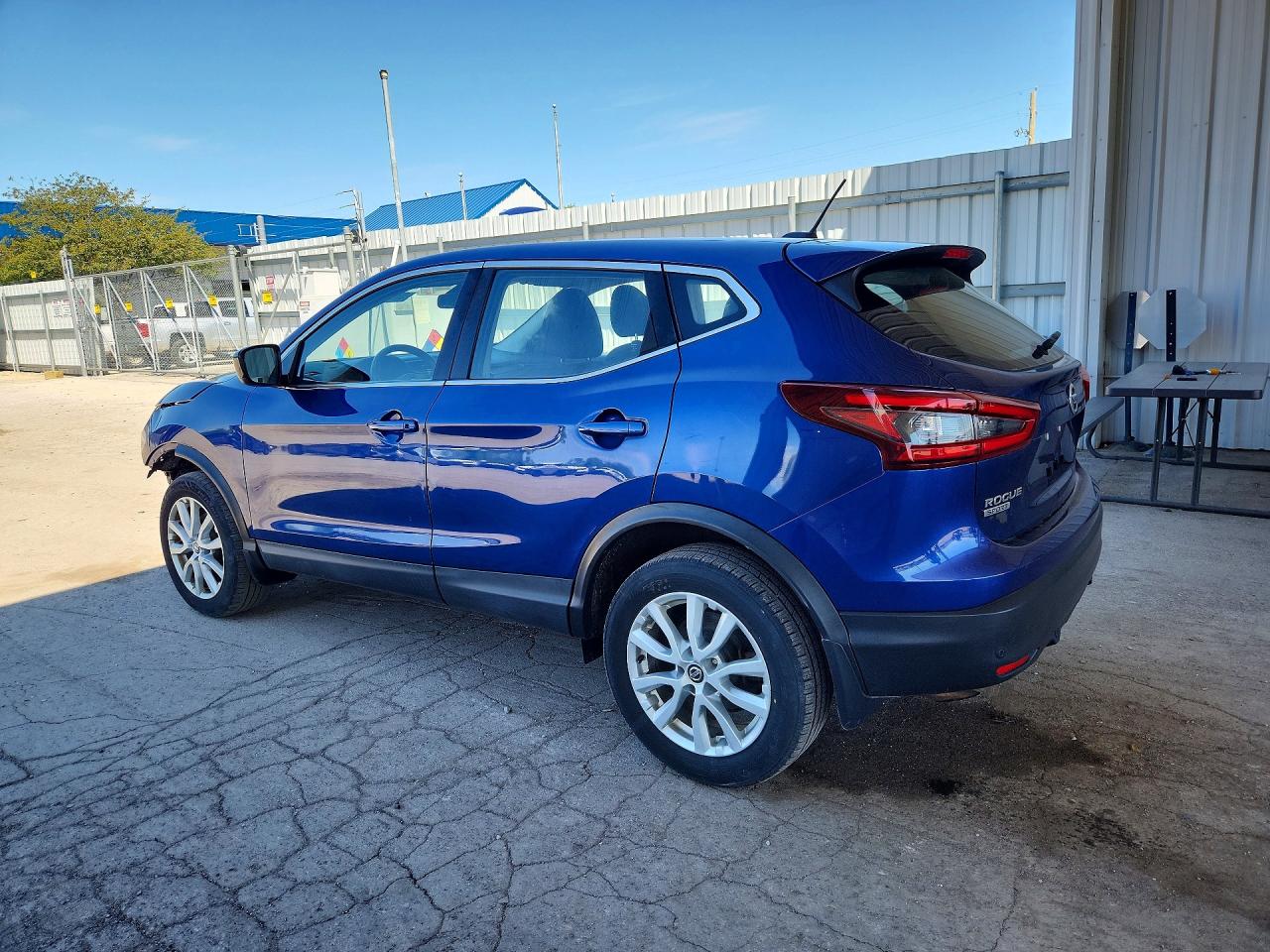 Nissan Rogue S