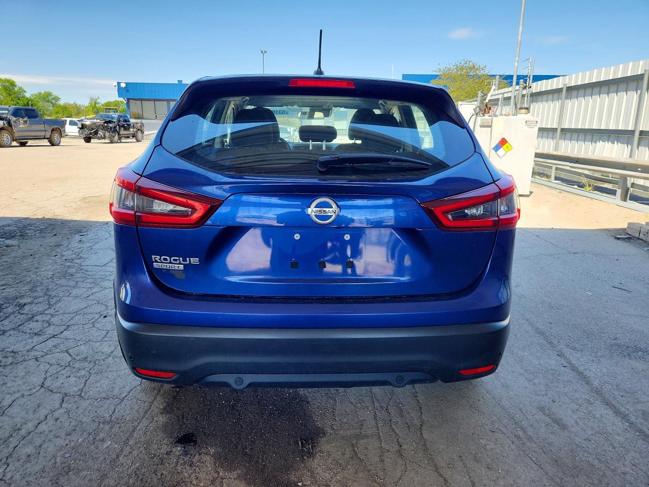 Nissan Rogue S