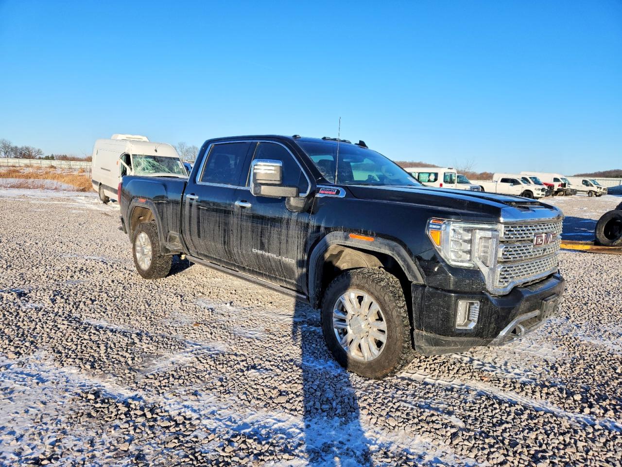 Salvage GMC Sierra Image