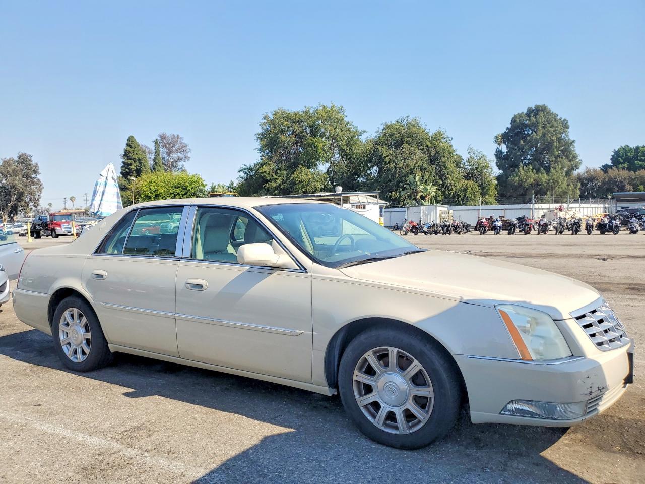 Cadillac DTS