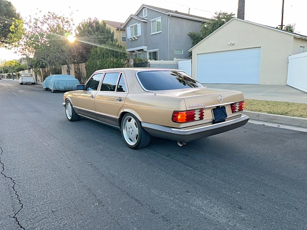 Mercedes-Benz 380-Class Sel