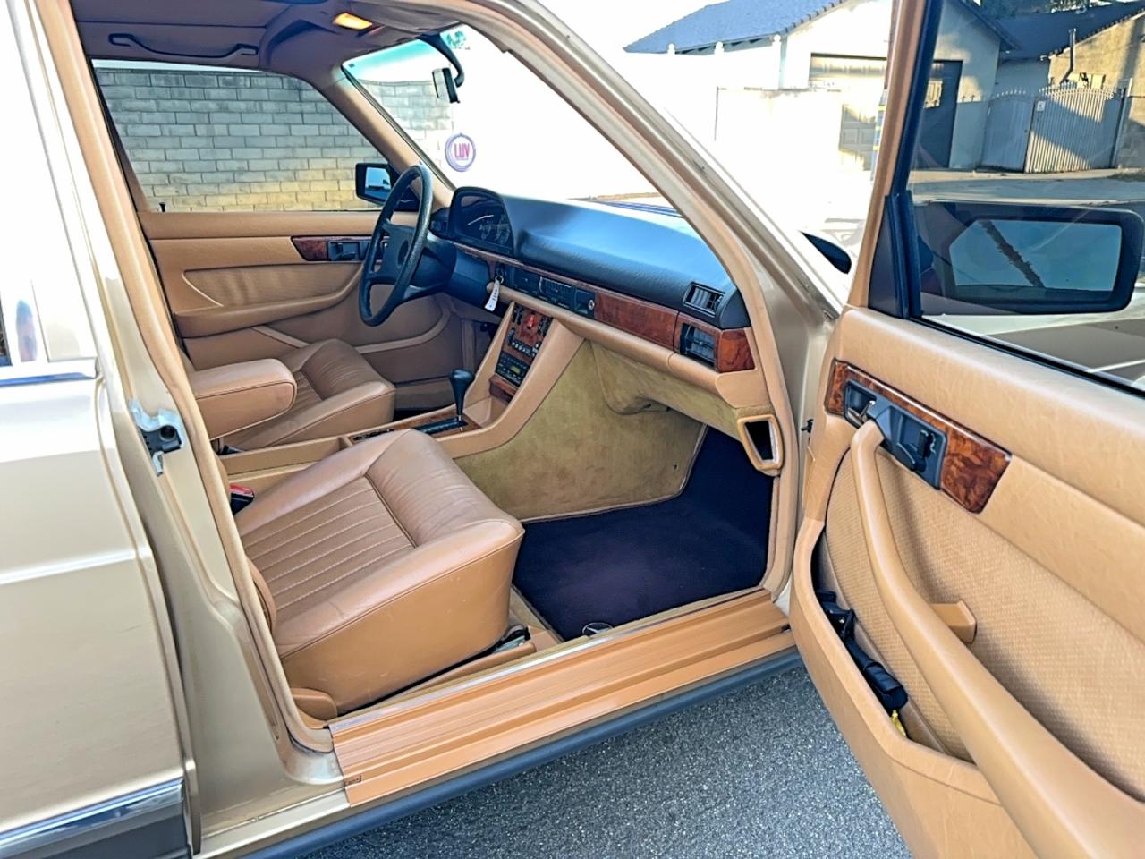 Mercedes-Benz 380-Class Sel