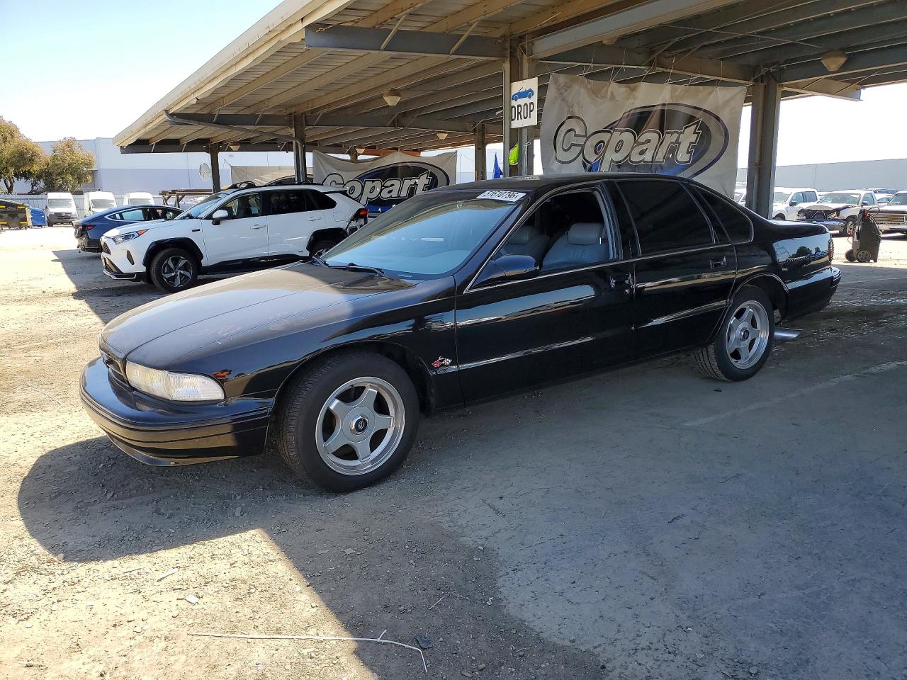 Salvage Chevrolet Caprice Image