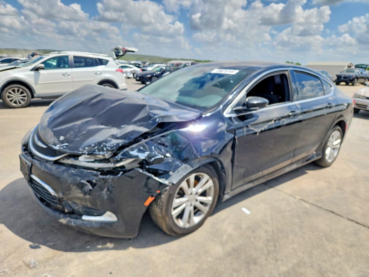Salvage Chrysler 200 Image